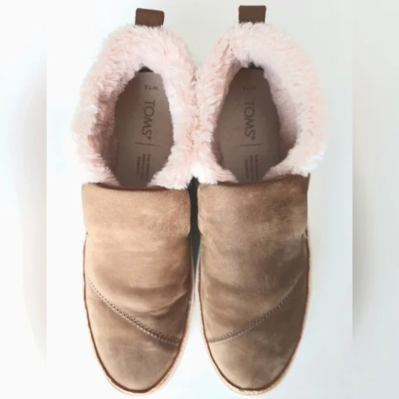 TOMS Paxton Slip-On Sneakers, Tan Suede with Pink Fur Lining, Women's 7.5, GUC - Picture 6 of 10